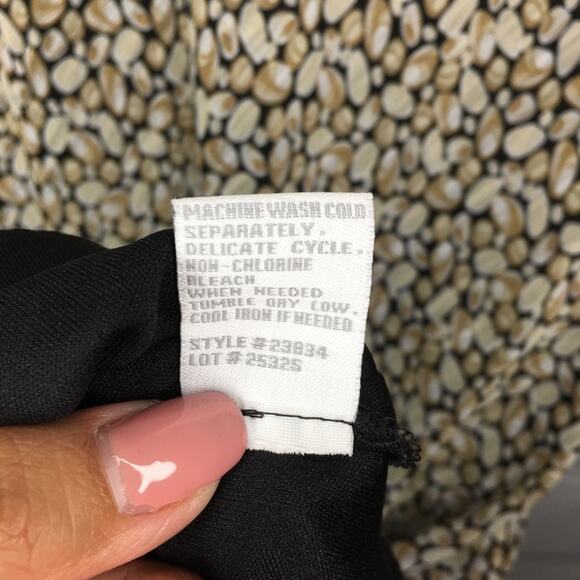 Dressbarn V-neck Sleeveless Pebbles/Shells Printed Lined Dress Size 12 - Picture 8 of 10